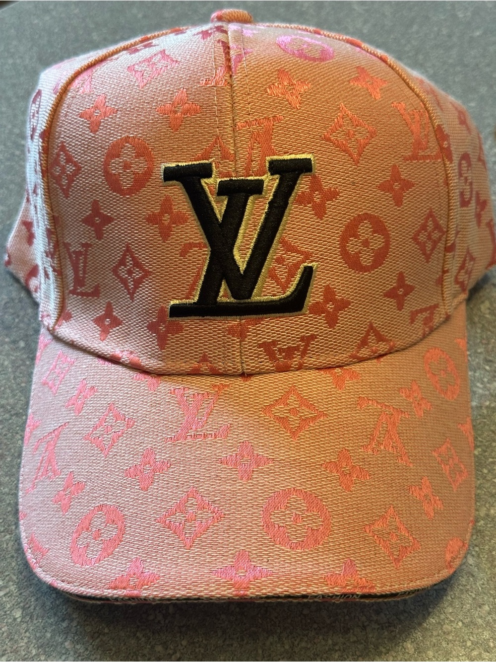 Buyers choice hats - Picture 12 of 16